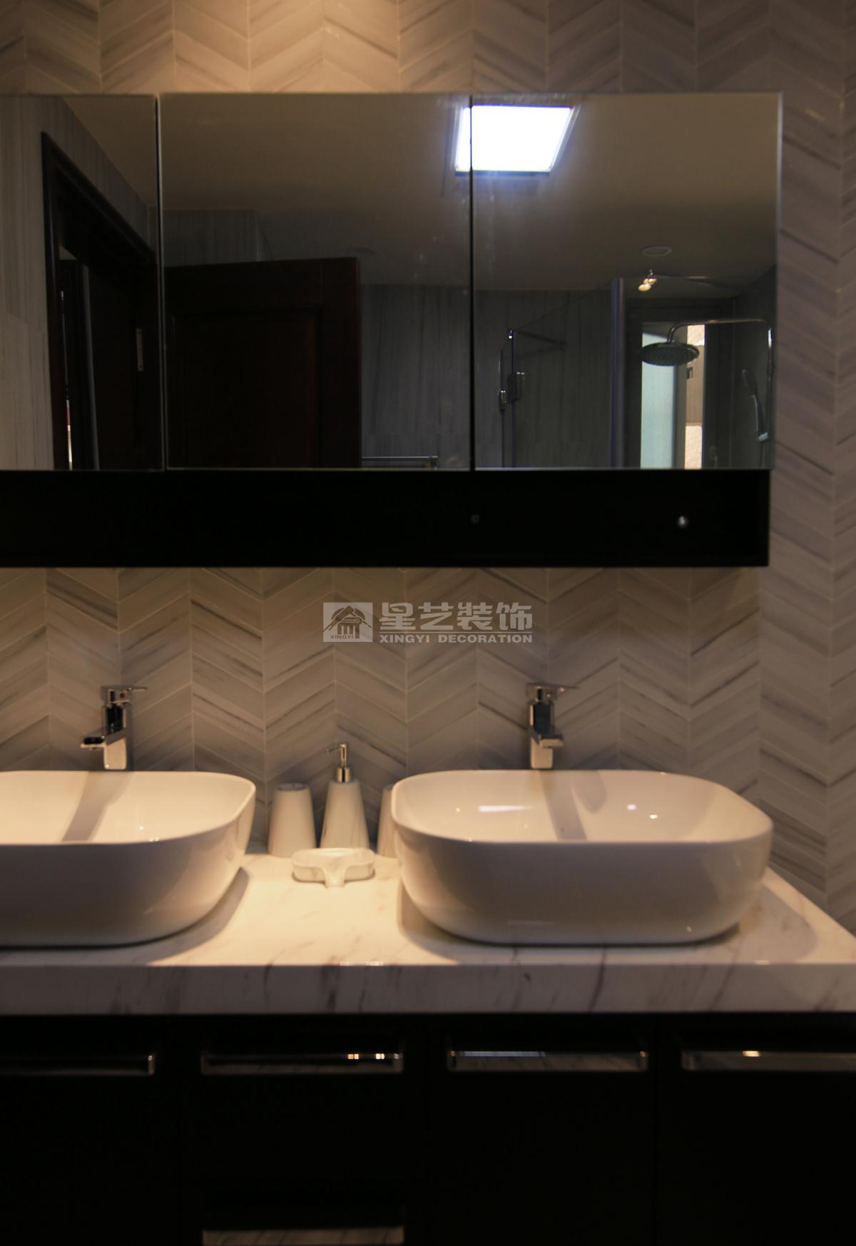 南國奧園鐘宅(實(shí)景) 南國奧園鐘宅(實(shí)景)