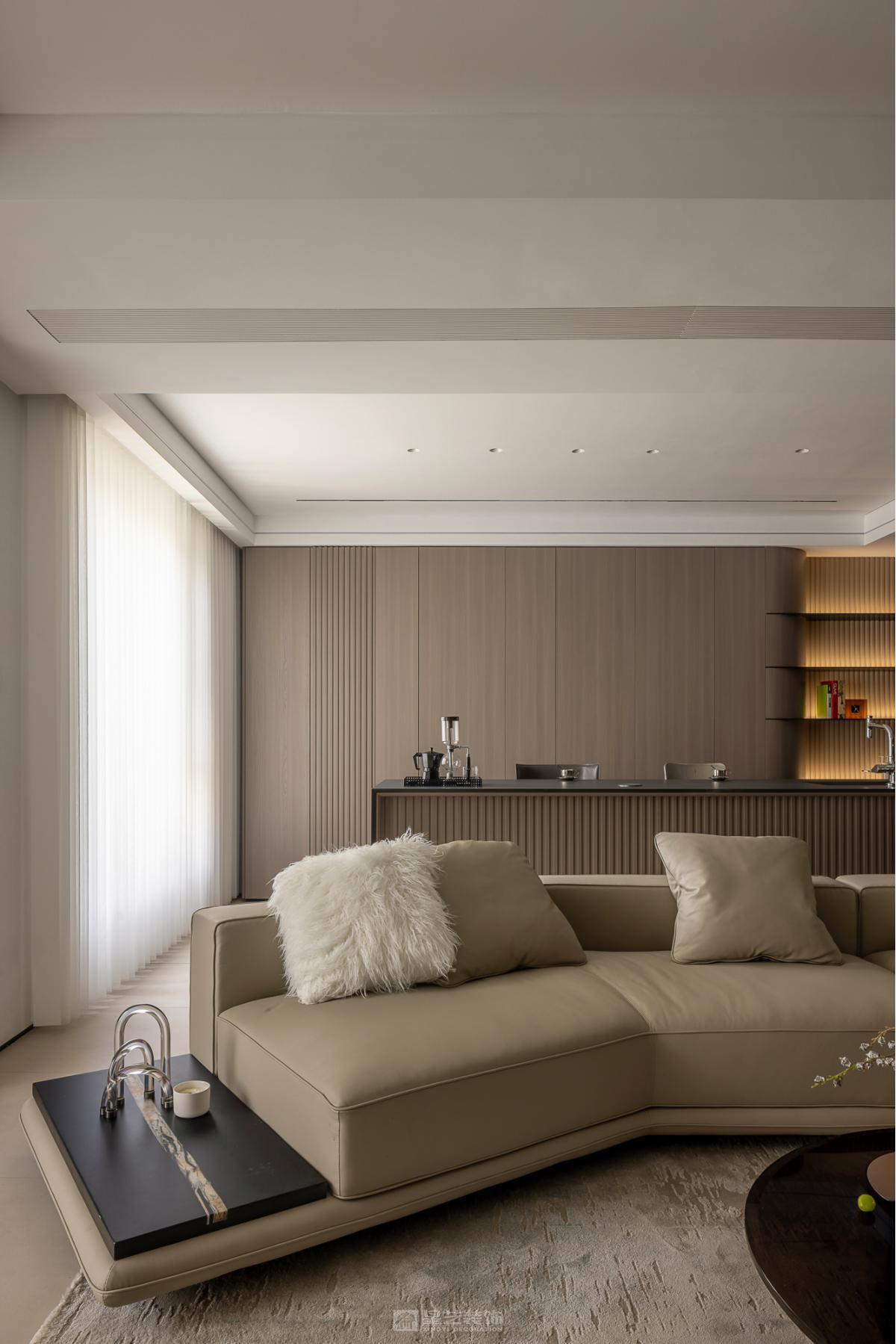 珠江廣場(chǎng)